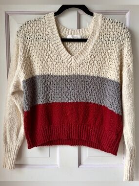 Adyson Parker Cozy V-Neck Striped Knit Sweater Size Medium